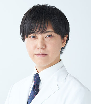医師 横山 貴之 写真